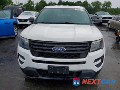 Piąte zdjęcie samochodu w środku: 2019 FORD EXPLORER ACTIVE VIN:1FM5K8AR4KGB22927 - miniatura
