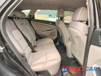 Zdjęcie 11 z 13 samochodu: 2018 HYUNDAI TUCSON SEL VIN:KM8J33A49JU712589 - miniatura