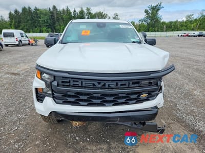 Piąte zdjęcie samochodu w środku: 2023 CHEVROLET SILVERADO K1500 VIN:3GCUDAED9PG292812 - miniatura