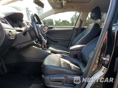 Zdjęcie 7 z 12 samochodu: 2015 VOLKSWAGEN JETTA SE VIN:3VWD07AJ4FM292353 - miniatura