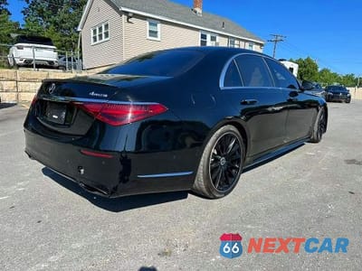 Trzecie zdjęcie samochodu z tyłu: 2022 MERCEDES-BENZ S 580 4MATIC VIN:W1K6G7GB0NA151420 - miniatura