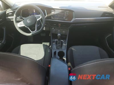 Zdjęcie 8 z 13 samochodu: 2022 VOLKSWAGEN JETTA S VIN:3VWCM7BU6NM014755 - miniatura