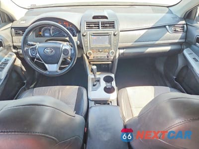 Zdjęcie 8 z 12 samochodu: 2013 TOYOTA CAMRY SE VIN:4T1BF1FK8DU294196 - miniatura