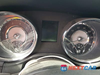 Zdjęcie 9 z 12 samochodu: 2011 CHRYSLER 300 LIMITED VIN:2C3CA5CGXBH559252 - miniatura