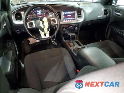 Zdjęcie 8 z 12 samochodu: 2011 DODGE CHARGER VIN:2B3CL3CG1BH590059 - miniatura