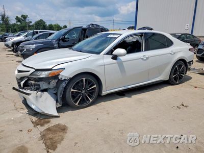2019 TOYOTA CAMRY XSE 4T1B61HK3KU752964 - główne zdjęcie licytacji z USA - miniatura