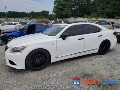 2015 LEXUS LS 460 JTHBL5EF7F5135884 - główne zdjęcie licytacji z USA - miniatura