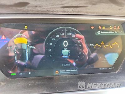 Zdjęcie 9 z 13 samochodu: 2013 TESLA MODEL S VIN:5YJSA1DP0DFP06878 - miniatura