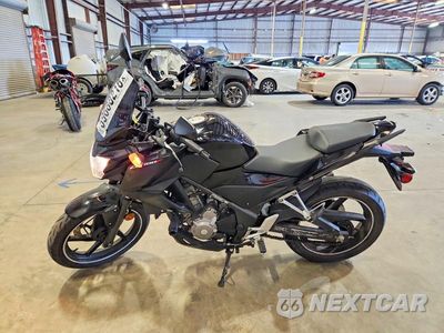 Trzecie zdjęcie samochodu z tyłu: 2016 HONDA CB300 F VIN:MLHNC5212G5200579 - miniatura
