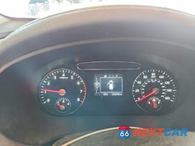 Zdjęcie 9 z 13 samochodu: 2016 KIA SORENTO EX VIN:5XYPH4A59GG001144 - miniatura