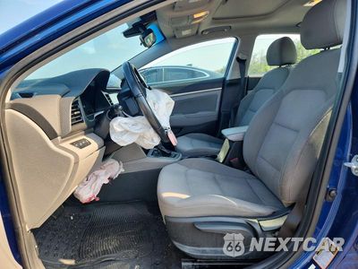 Zdjęcie 7 z 13 samochodu: 2020 HYUNDAI ELANTRA VALUE EDITION VIN:5NPD84LF6LH625804 - miniatura