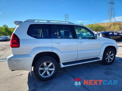 Trzecie zdjęcie samochodu z tyłu: 2004 LEXUS GX 470 VIN:JTJBT20X740029135 - miniatura
