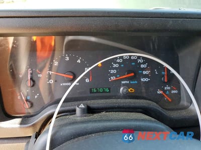 Zdjęcie 9 z 12 samochodu: 2005 JEEP WRANGLER X VIN:1J4FA39S15P319283 - miniatura
