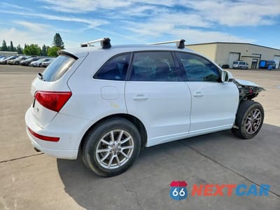 Trzecie zdjęcie samochodu z tyłu: 2012 AUDI Q5 PREMIUM PLUS VIN:WA1LFAFPXCA017693 - miniatura
