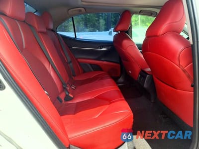 Zdjęcie 10 z 12 samochodu: 2019 TOYOTA CAMRY XSE VIN:4T1B61HK5KU185463 - miniatura