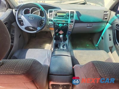 Zdjęcie 8 z 13 samochodu: 2004 TOYOTA 4RUNNER SPORT EDITION VIN:JTEBU14R240050542 - miniatura