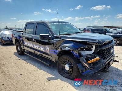 Czwarte zdjęcie samochodu z boku: 2025 FORD F150 POLICE RESPONDER VIN:1FTFW1P83SKD18132 - miniatura