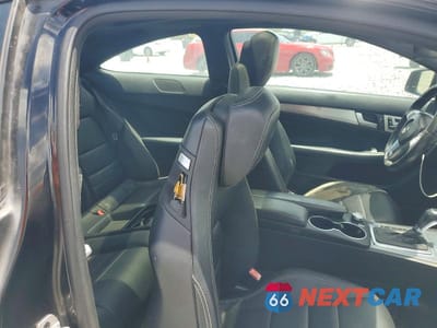 Zdjęcie 10 z 12 samochodu: 2015 MERCEDES-BENZ C 250 VIN:WDDGJ4HB3FG415988 - miniatura