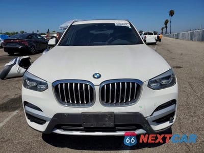 Piąte zdjęcie samochodu w środku: 2019 BMW X3 SDRIVE30I VIN:5UXTR7C57KLE98476 - miniatura