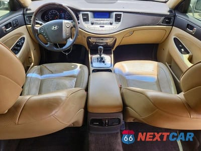 Zdjęcie 8 z 12 samochodu: 2009 HYUNDAI GENESIS 4.6L VIN:KMHGC46F69U047141 - miniatura