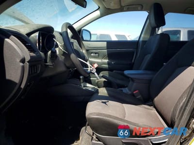 Zdjęcie 7 z 13 samochodu: 2019 MITSUBISHI OUTLANDER SPORT ES VIN:JA4AP3AU3KU003158 - miniatura