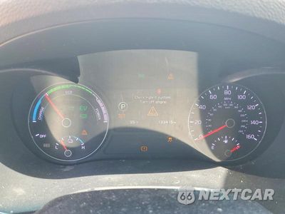 Zdjęcie 9 z 12 samochodu: 2018 KIA OPTIMA PLUG-IN HYBRID EX VIN:KNAGV4LD2J5025117 - miniatura