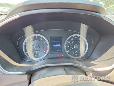 Zdjęcie 9 z 13 samochodu: 2019 HYUNDAI SANTA FE VIN:5NMS23AD1KH119734 - miniatura
