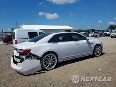 Trzecie zdjęcie samochodu z tyłu: 2017 LINCOLN CONTINENTAL RESERVE VIN:1LN6L9RP5H5607768 - miniatura