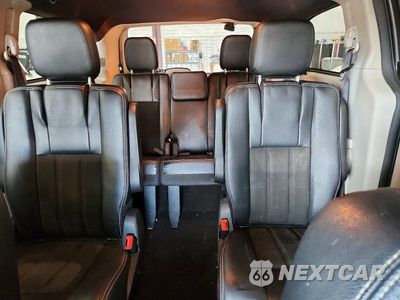 Zdjęcie 10 z 13 samochodu: 2019 DODGE GRAND CARAVAN SXT VIN:2C4RDGCG1KR770780 - miniatura