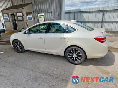 Drugie zdjęcie samochodu z przodu: 2016 BUICK VERANO SPORT TOURING VIN:1G4PW5SK3G4132807 - miniatura