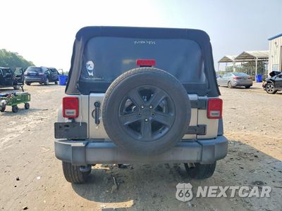 Zdjęcie 6 z 12 samochodu: 2016 JEEP WRANGLER UNLIMITED SPORT VIN:1C4BJWDG3GL315481 - miniatura