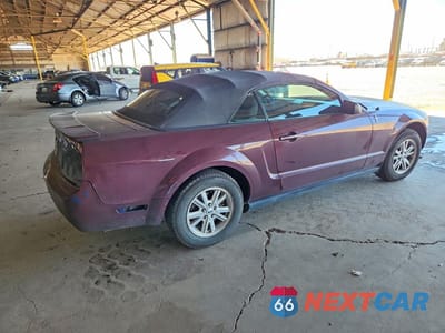 Trzecie zdjęcie samochodu z tyłu: 2007 FORD MUSTANG VIN:1ZVFT84N175196529 - miniatura