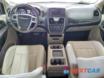 Zdjęcie 8 z 13 samochodu: 2014 CHRYSLER TOWN & COUNTRY TOURING VIN:2C4RC1BG9ER210866 - miniatura