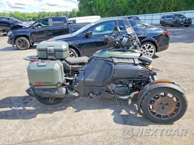 2025 CAN-AM CANYON REDROCK 2BXBMDD28SV000425 - główne zdjęcie licytacji z USA - miniatura