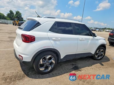 Trzecie zdjęcie samochodu z tyłu: 2026 HYUNDAI VENUE SEL VIN:KMHRC8A35TU425860 - miniatura