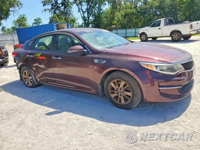 Czwarte zdjęcie samochodu z boku: 2016 KIA OPTIMA LX VIN:5XXGT4L36GG105346 - miniatura
