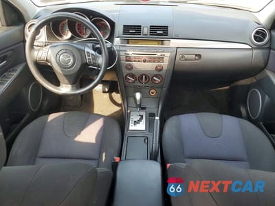 Zdjęcie 8 z 12 samochodu: 2007 MAZDA 3 S VIN:JM1BK324871723474 - miniatura