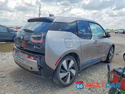 Trzecie zdjęcie samochodu z tyłu: 2014 BMW I3 BEV VIN:WBY1Z2C56EVX51092 - miniatura