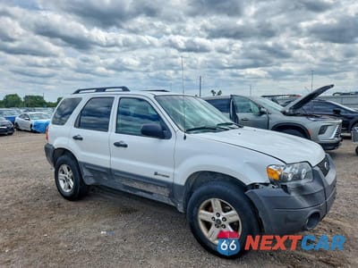 Czwarte zdjęcie samochodu z boku: 2007 FORD ESCAPE HEV VIN:1FMYU59H57KA49654 - miniatura