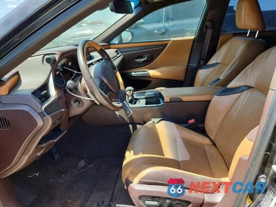 Zdjęcie 7 z 12 samochodu: 2019 LEXUS ES 350 VIN:58ABZ1B18KU016425 - miniatura