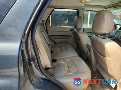 Zdjęcie 10 z 12 samochodu: 2008 FORD ESCAPE XLT VIN:1FMCU03178KA34535 - miniatura