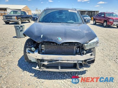 Piąte zdjęcie samochodu w środku: 2018 BMW X1 XDRIVE28I VIN:WBXHT3C37J5K29932 - miniatura