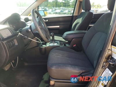 Zdjęcie 7 z 13 samochodu: 2011 MITSUBISHI ENDEAVOR VIN:4A4JN2AS7BE025364 - miniatura
