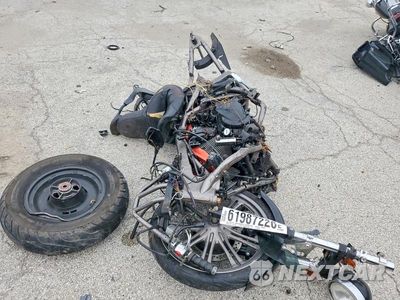 Piąte zdjęcie samochodu w środku: 2009 KAWASAKI VN900 C VIN:JKAVN2C109A029037 - miniatura