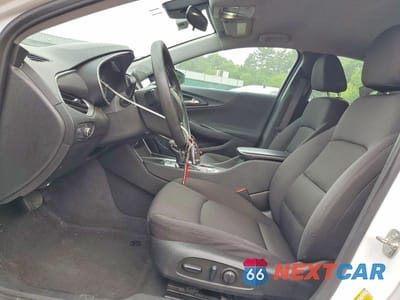 Zdjęcie 7 z 12 samochodu: 2023 CHEVROLET MALIBU LT VIN:1G1ZD5STXPF202165 - miniatura