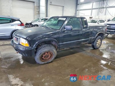 2002 GMC SONOMA 1GTDT19W928117344 - główne zdjęcie licytacji z USA - miniatura