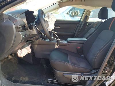 Zdjęcie 7 z 13 samochodu: 2025 NISSAN SENTRA SR VIN:3N1AB8DV6SY367922 - miniatura