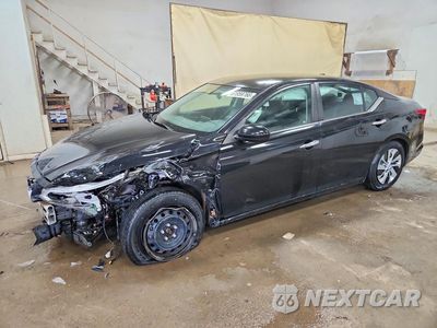 2019 NISSAN ALTIMA S 1N4BL4BV0KC123420 - główne zdjęcie licytacji z USA - miniatura