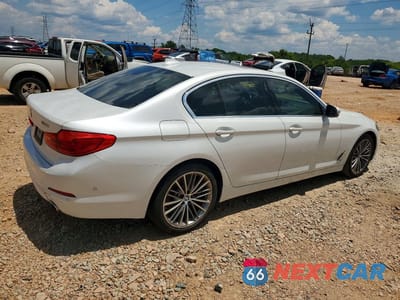 Trzecie zdjęcie samochodu z tyłu: 2019 BMW 530 I VIN:WBAJA5C55KWW10446 - miniatura