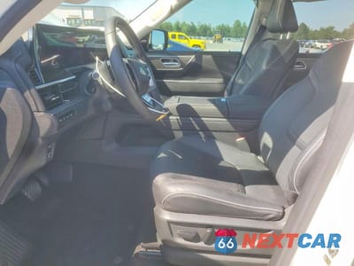 Zdjęcie 7 z 13 samochodu: 2025 INFINITI QX80 LUXE VIN:JN8AZ3BA8S9000784 - miniatura